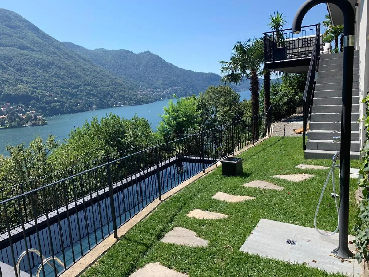 Villa Regina Carate Urio 0*,