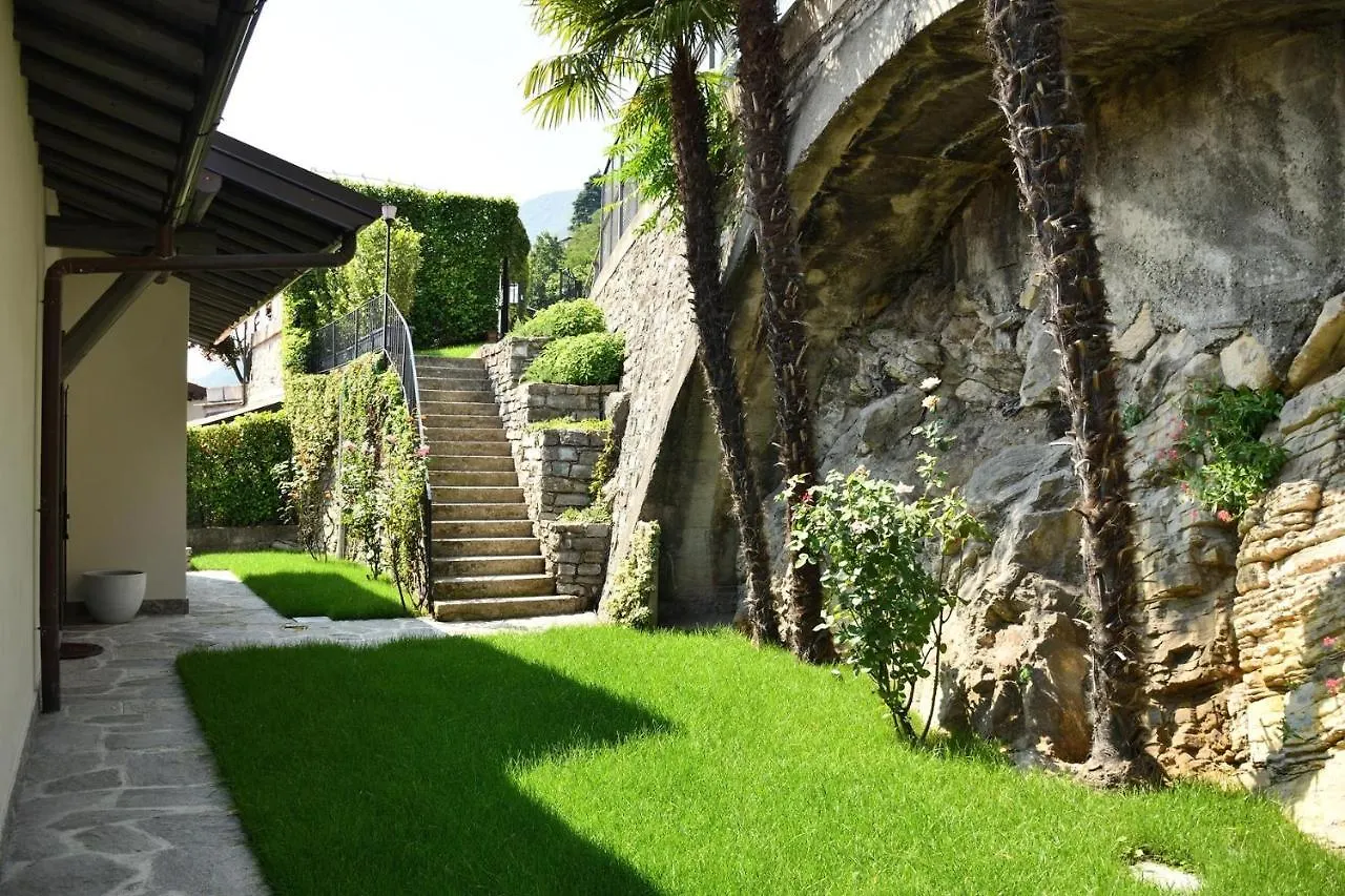 Villa Regina Carate Urio